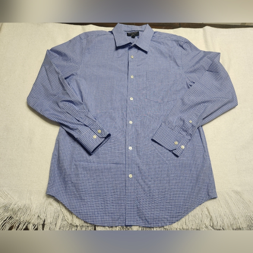Men's Blue And White Checkered Banana Republic Shirt Size L